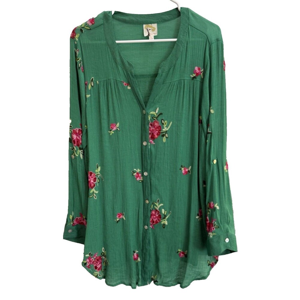 Fig and Flower Sz 2X Women's Blouse Boho Button Green Embroidery Flowy Tunic